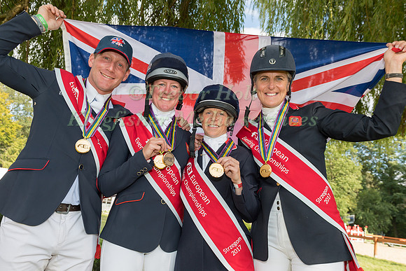 TEAM GBR WINNERS OF THE EUROPEAN EVENTING CHAMPIONSHIP STRZEGOM 2017 HOLDING A UNION FLAG