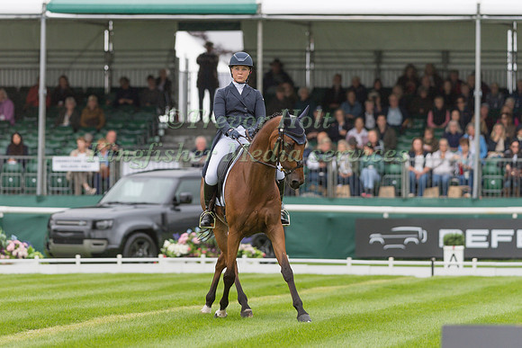 NICOLE MILLS AND FEARLESS W (GBR)