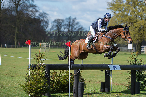 Paul Sims (GBR) riding Last Secret