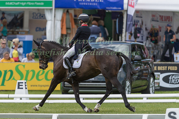 ROSALIND CANTER AND PENCOS CROWN JEWEL