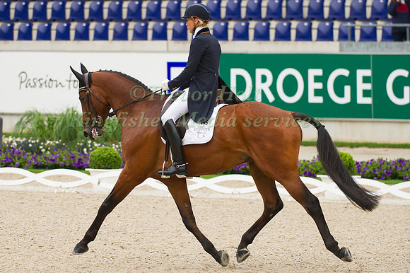 Ingrid Klimke and Hale Bob 3