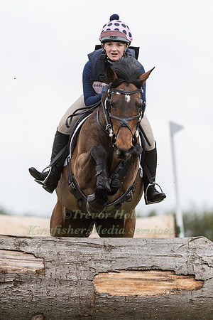 ALICE HALLOWS (GBR) AND NEWFERRY IRISH MIST
