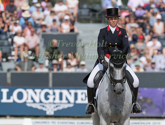 Kitty King (GBR) and Vendredi Biats