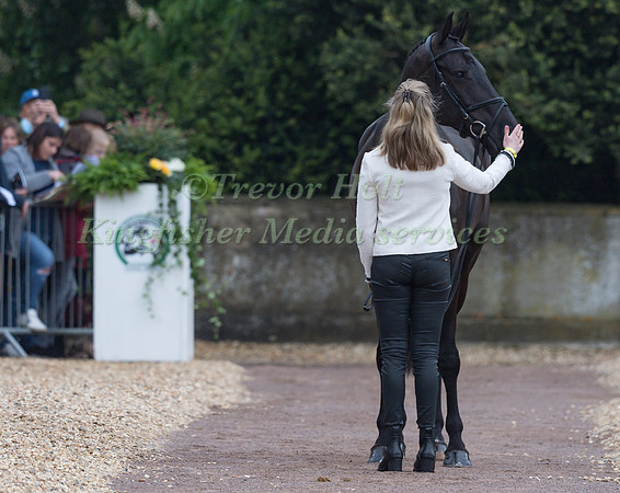 Nicola Wilson (GBR) and  Bulana