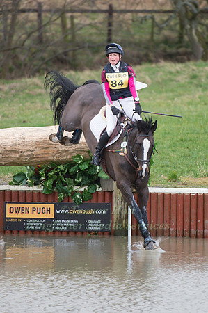 Emily Parker riding Harelaw Wizard