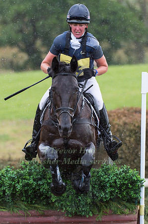 Nicola Wilson (GBR) riding Annie Clover
