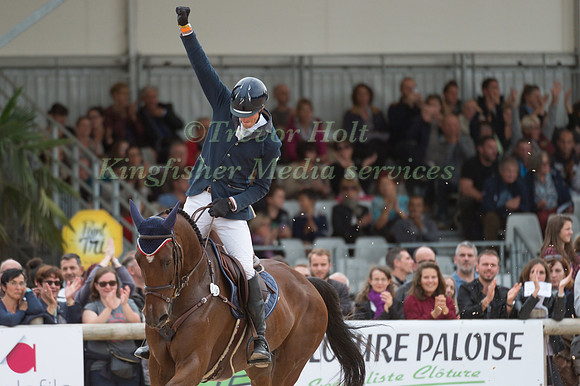 Maxime Livio (FRA) riding Qalao Des Mers
