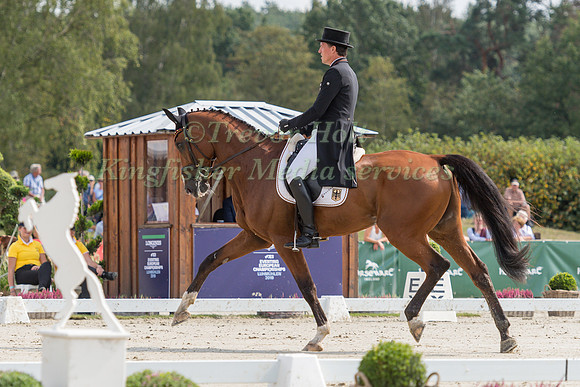 Kai Rüder (GER) and Colani Sunrise