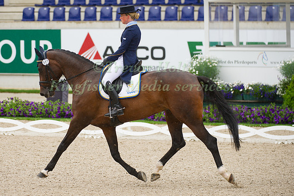 Sara Algotsson-Ostholt and Reality 39