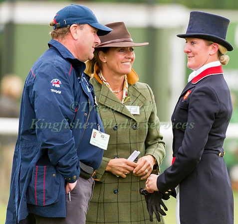 Will Connell and Mandy Stibbe congratulate Nicola Wilson after her dressage test