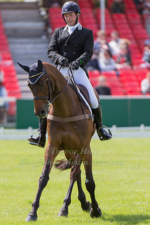 Laurence Hunt (GBR) riding Wie Donna’s Neiiuewmoed