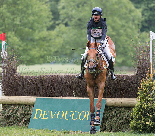 PIGGY FRENCH (GBR) AND HIGHDOWN MARCH
