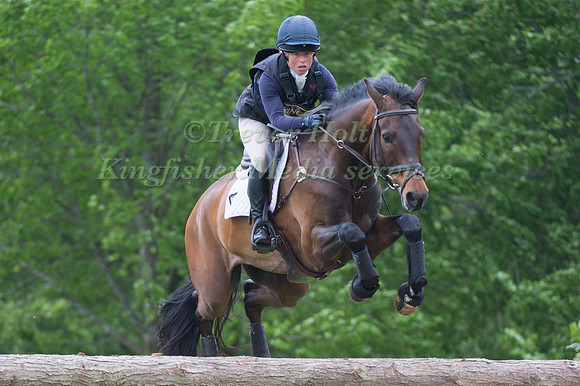 Rosalind Canter (GBR) riding Las Vegas 200