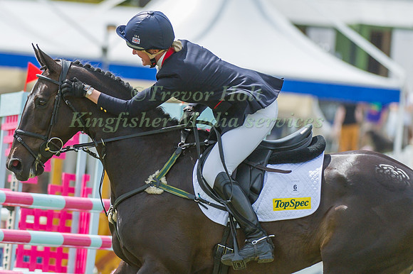 Nicola Wilson and Annie Clover