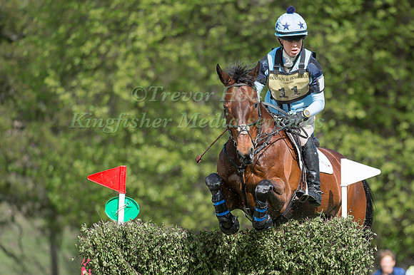 Amelia Crawford riding  ARTISTIEK II