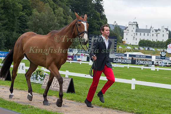 Thomas Carlile of France with Sirocco Du Gers