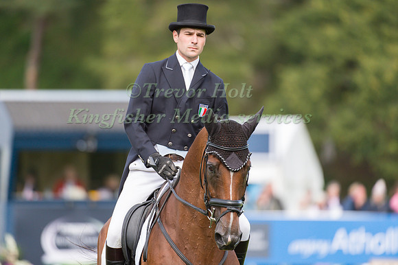 Giovanni Ugolotti of Italy riding Oplitas