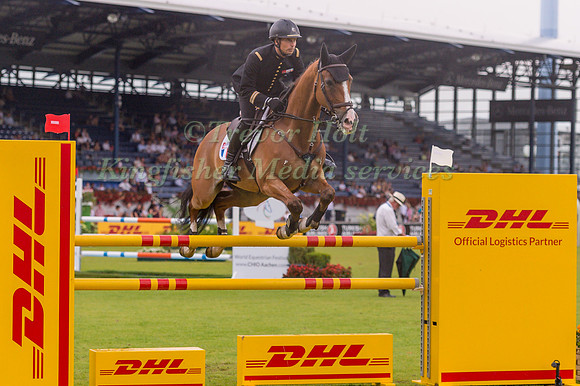 THIBAUT VALETTE (FRA) AND QING DU BRIOT ENE HN