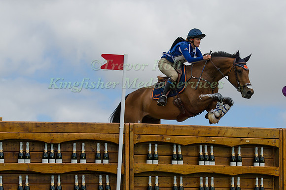 KATHERINE  COLEMAN (USA) RIDING LONGWOOD