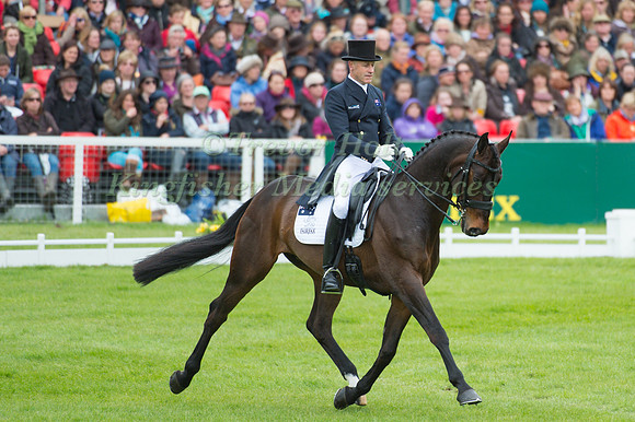 Andrew Hoy (AUS) riding Rutherglen