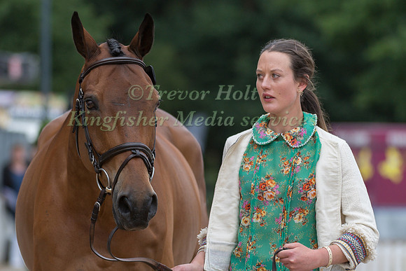 WILLA NEWTON (GBR) AND CHANCE REMARK