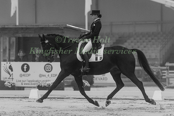 ALIX CROUIN (FRA) AND PALMA BELMANIERE