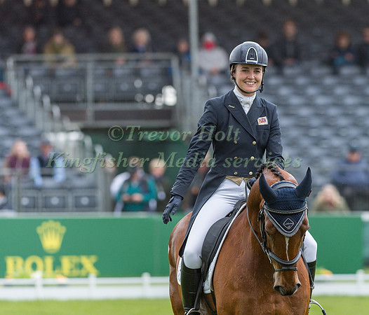 Millie Dumas (GBR) and  Artistiek