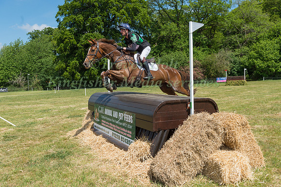 TOM JACKSON (GBR) AND STAR DRAGON