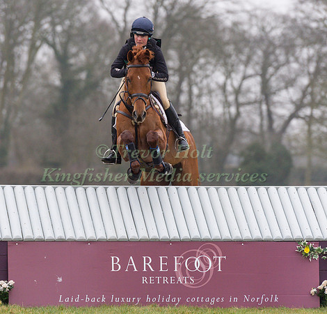 PIGGY FRENCH  RIDING QUARRYCREST ECHO