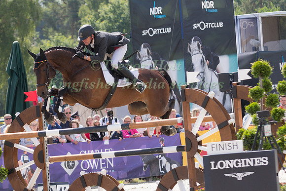 ANDREAS DIBOWSKI (GER) AND FRH LLANERO