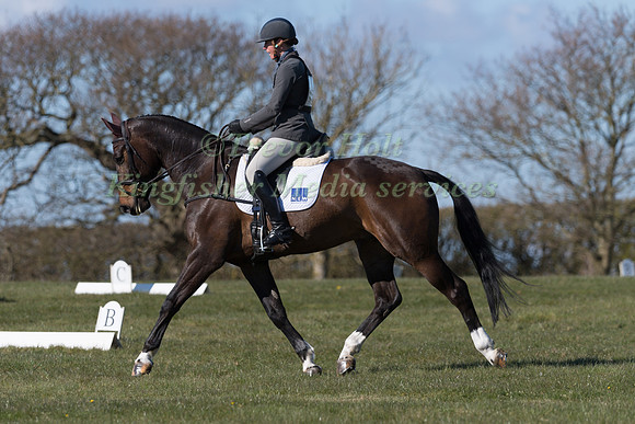 FLORA HARRIS RIDING COOLEY HILDARE OSIRIS