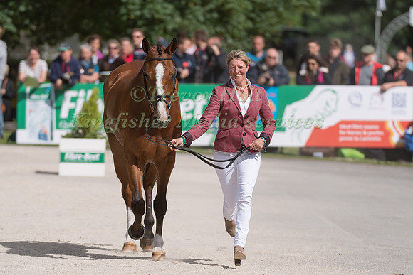 NICOLA WILSON (GBR) AND ONE TWO MANY AT THE EQUI-TREK CCI *** FINAL HORSE INSPECTION OF THE 2017 BRAMHAM INTERNATIONAL HORSE TRIALS