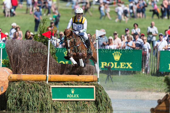 ANDREW HOY AND VASSILY DE LASSOS
