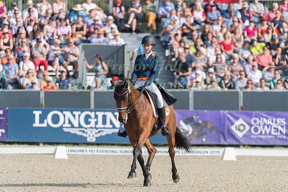 Aliene Ruyter (NED) and Bomba