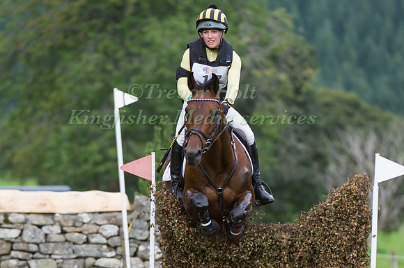 FRANKY REID-WARRILOW (GBR) RIDING DOLLEY WHISPER