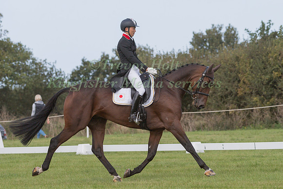 TOSHIYUKI TANAKA AND SWIPER JRA