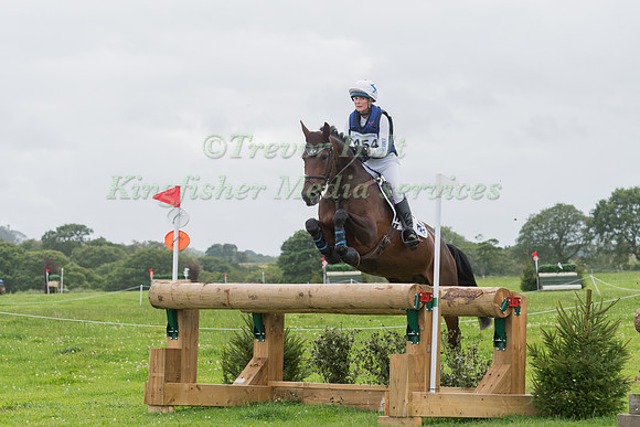 EMILY GRACE RIDING  VENEZUELA