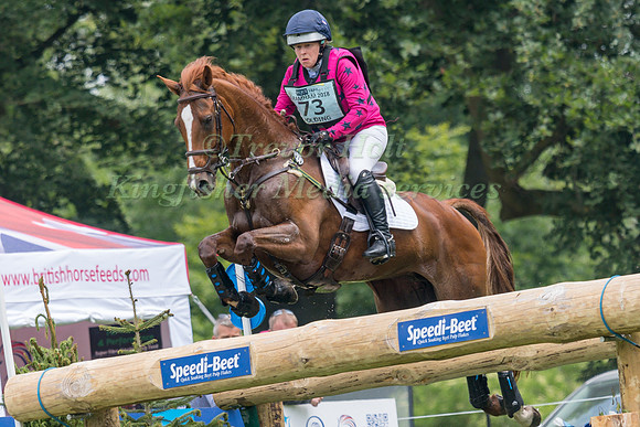 SHARON POLDING (GBR) AND FINDONFIRECRACKER