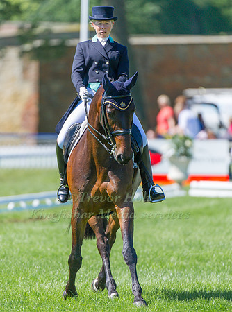Coral Keen and Wellshead Fare Opposition