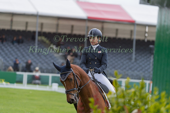 Millie Dumas (GBR) and  Artistiek