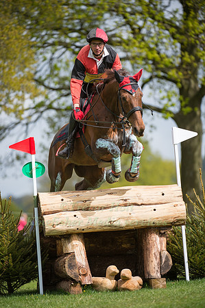 Bastien Commecy (FRA)  riding  PULU DU NEBLON