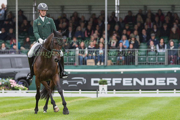 IAN CASSELLS AND MASTER POINT (IRL)