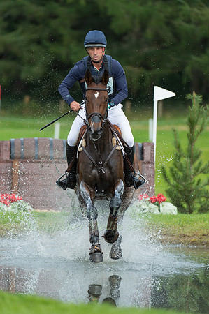 TIM  PRICE (NZL) RIDING SMOOTH EMPEROR