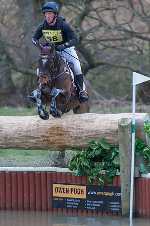 Oliver Townend (GBR) riding Samuel Thomas II
