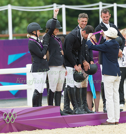 The New Zealand Team are Presented with Thier Medals