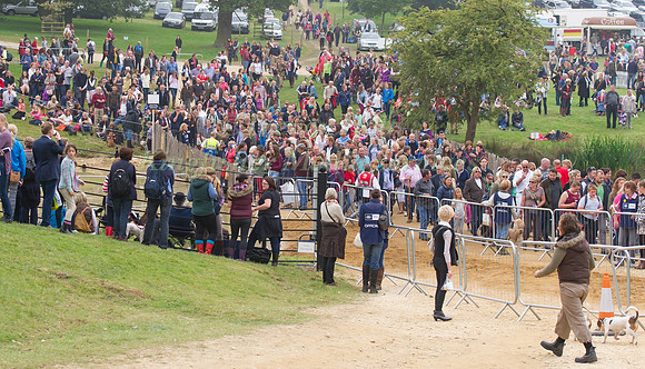 Crowds on the course