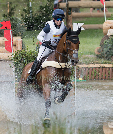 LAURA COLLETT (GBR) AND MR. BASS