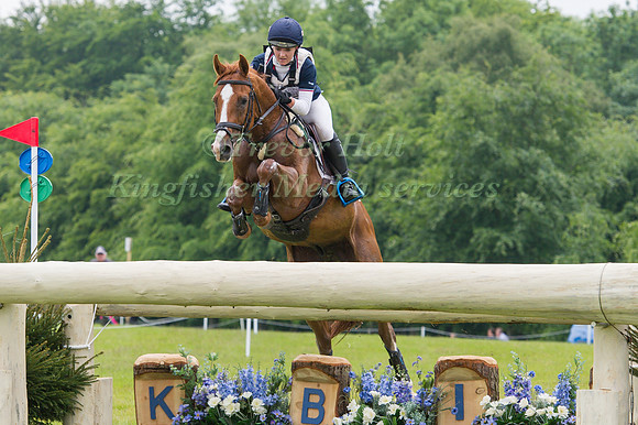 Holly Woodhead (GBR) riding DHI Lupison