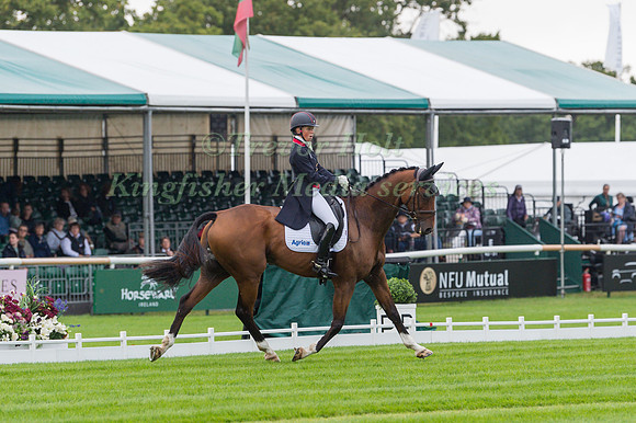 ROS CANTER AND IZILOT DHI (GBR)