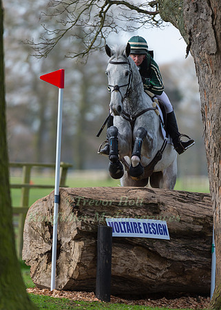 NICKY RONCORONI  RIDING  STONEDGE